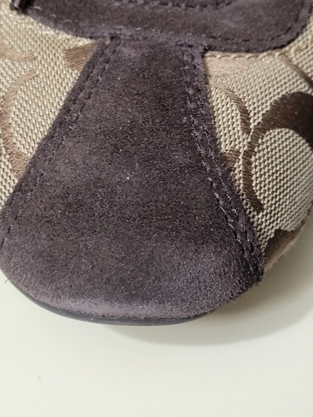 COACH Hilary in Khaki - Picture 9 of 11